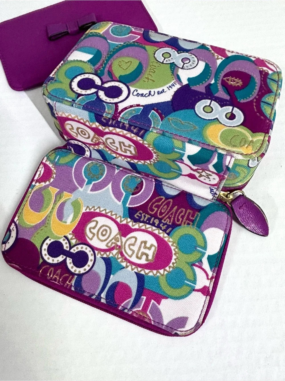 Coach poppy colorful